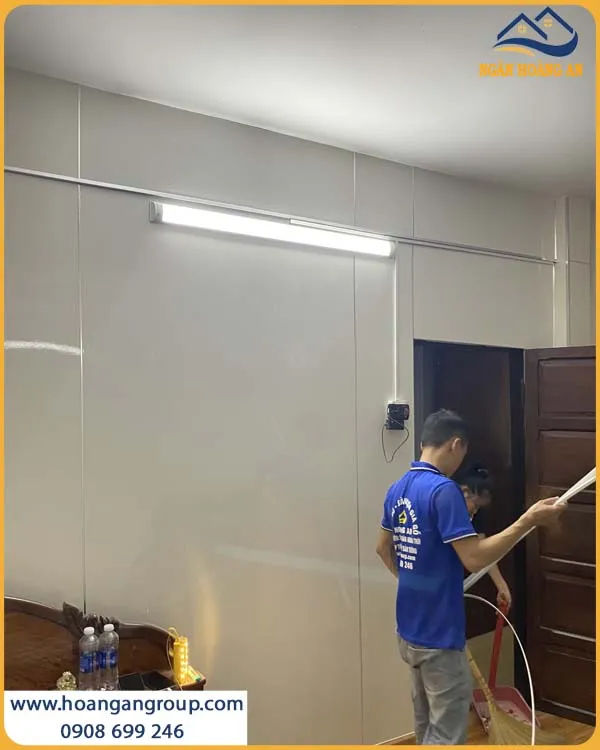 Không Gian Nội Thất Trở Nên Tinh Tế Khi Ốp Tường PVC Trắng Trơn Không Gian Nội Thất Trở Nên Tinh Tế Khi Ốp Tường PVC Trắng Trơn